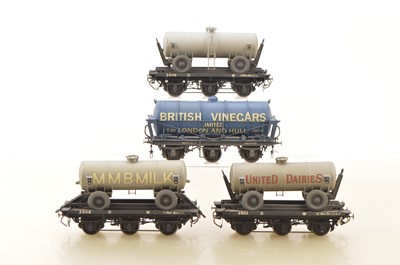 Lot 969 - Emdee Wagon works modern issue 0 Gauge Group of Goods wagons (4)