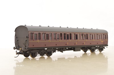 Lot 972 - Sancheng (China) 0 Gauge Finescale BR All 1st suburban Coach