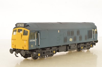 Lot 1007 - Kibuilt 0 Gauge Finescale class 25 Diesel Locomotive BR weather blue small logo