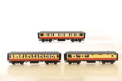 Lot 1010 - Ian Kirk or similir 0 Gauge Kitbuilt Finescale Gresley BR Crimson & Cream Passenger coaches (3)