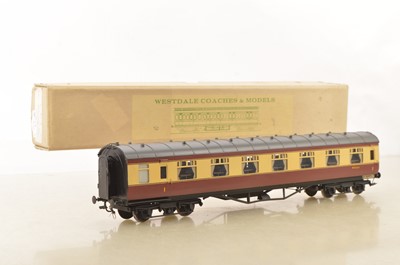 Lot 1026 - Westdale or similar 0 Gauge Kitbuilt Finescale BR Crimson & Cream all 1st centre dining Car