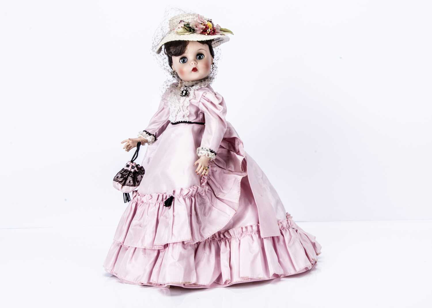 Lot 39 - A Madame Alexander vinyl Elise doll in Renoir 1963