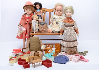 Lot 77 - Various dolls and doll related items