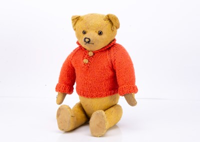 Lot 104 - A 1920s British teddy bear