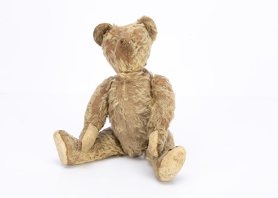 Lot 207 - A 1920s Omega teddy bear