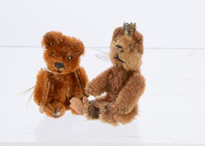 Lot 302 - Two post- war miniature Schuco teddy bears