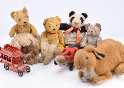 Lot 315 - Various soft toys