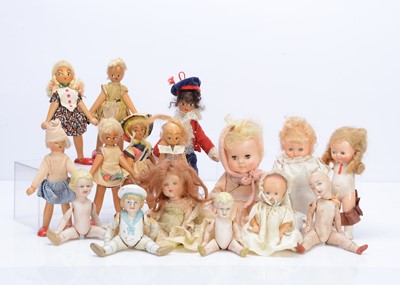 Lot 348 - Various post-war dolls