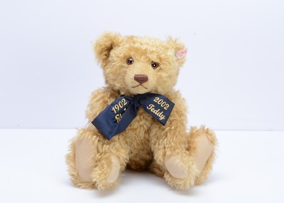 Lot 491 - A Steiff limited edition Centenary teddy bear