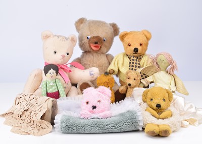 Lot 502 - Teddy Bears and cloth dolls