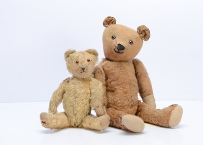 Lot 509 - Two 1920s teddy bears