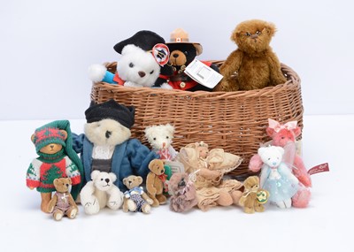 Lot 578 - Various small teddy bears