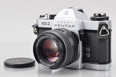 Lot 18 - An Asahi Pentax ES II SLR Camera