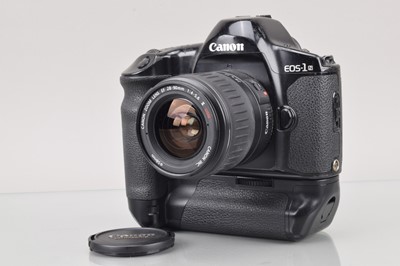 Lot 66 - A Canon EOS 1n SLR Camera