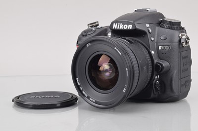 Lot 88 - A Nikon D7000 DSLR Camera