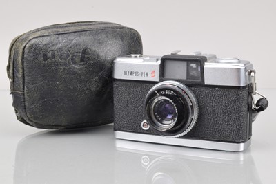 Lot 94 - An Olympus Pen S Half Frame Camera