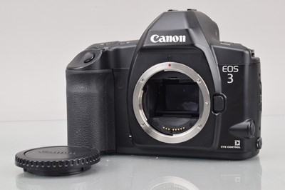 Lot 108 - A Canon EOS 3 SLR Camera Body