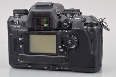 Lot 112 - A Minolta Dynax 7 SLR Camera