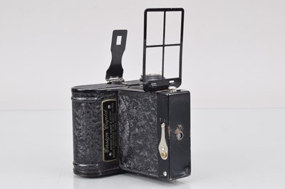 Lot 270 - A n Ensign Cupid Camera