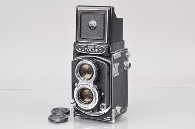 Lot 274 - A Minolta Autocord TLR Camera