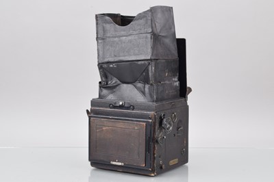 Lot 293 - A Houghton Butcher Popular Pressman Reflex Camera