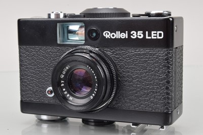 Lot 315 - A Rollei 35 LED Compact Camera