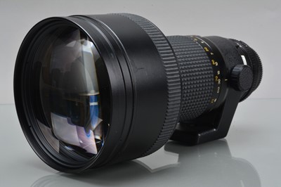 Lot 405 - A Tokina AT-X SD 300mm f/2.8 Lens