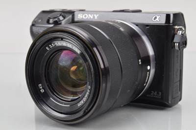 Lot 453 - A Sony NEX-7 Digital Camera