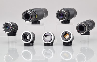 Lot 486 - a Group of Canon FD Zoom Lenses