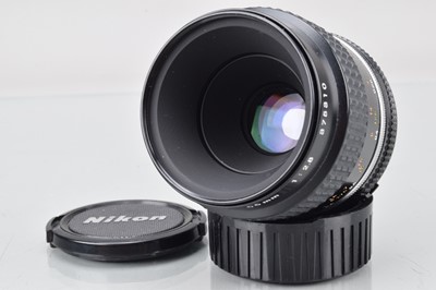 Lot 491 - A Nikon Micro Nikkor 55mm f/2.8 Ai-S Lens