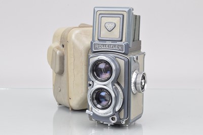 Lot 500 - A Rolleiflex Baby Grey TLR Camera