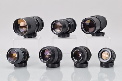 Lot 526 - A Group on Olympus OM Zoom and for Olympus Lenses