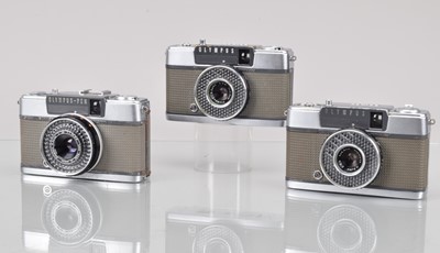 Lot 537 - Three Olympus Pen Compact Cameras