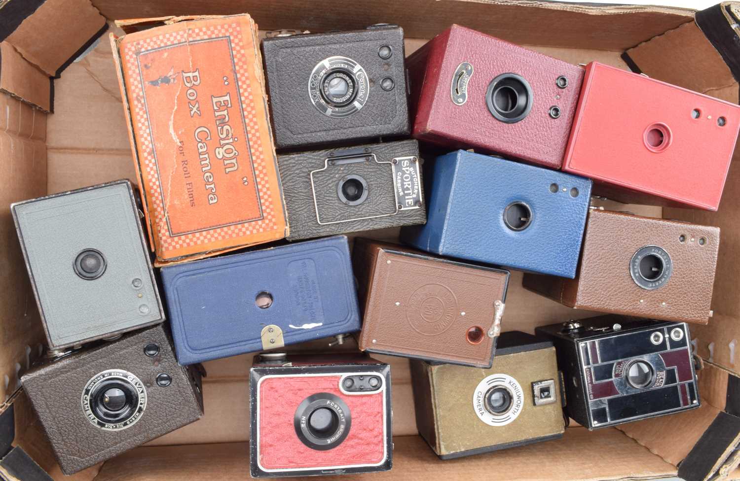 Lot 607 - A Tray of Coloured Box Cameras,