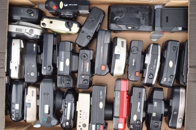 Lot 615 - A Tray of Compact Cameras