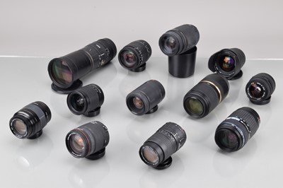 Lot 644 - A Tray of AF Lenses