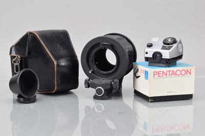 Lot 779 - Medium Format Accessories