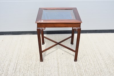 Lot 39 - A 20th Century Display Table