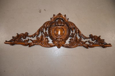 Lot 63 - An early 20th Century mahogany pediment