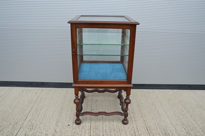 Lot 116 - A 20th Century glazed mahogany display cabinet