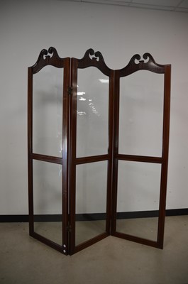 Lot 128 - An Edwardian mahogany and glass room divider or screen