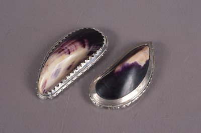 Lot 242 - Two purple mussel shell snuff boxes