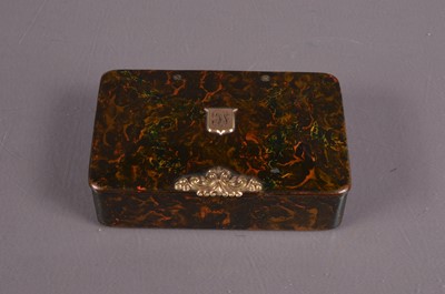 Lot 248 - Large 19th Century lacquer snuff box