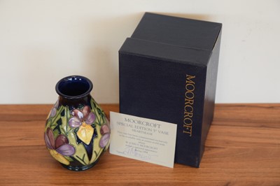 Lot 505 - A 1990s Moorcroft Pottery Heartsease pattern vase