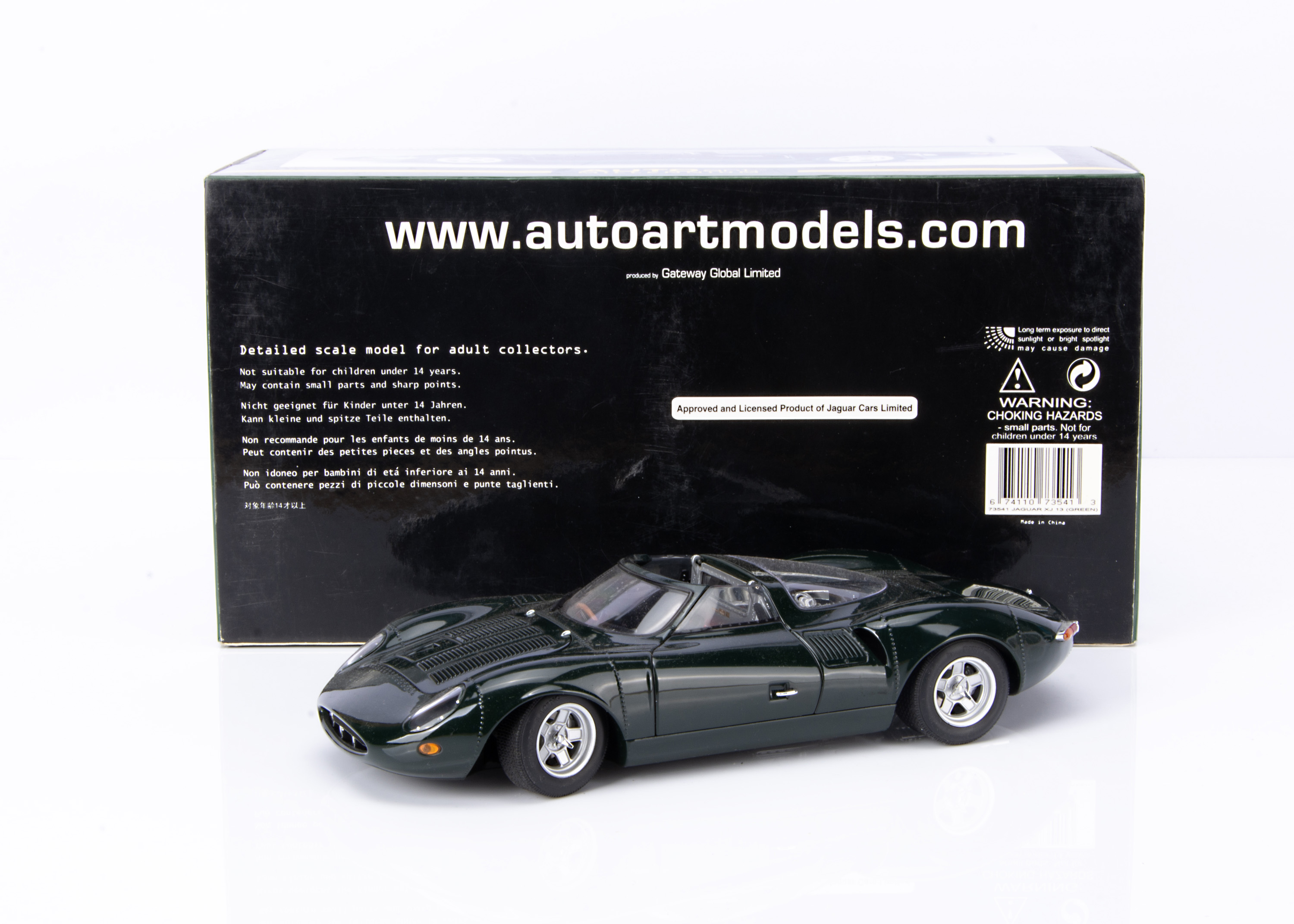 Lot 140 - AutoArt Millennium 1:18 Scale Jaguar XJ13,