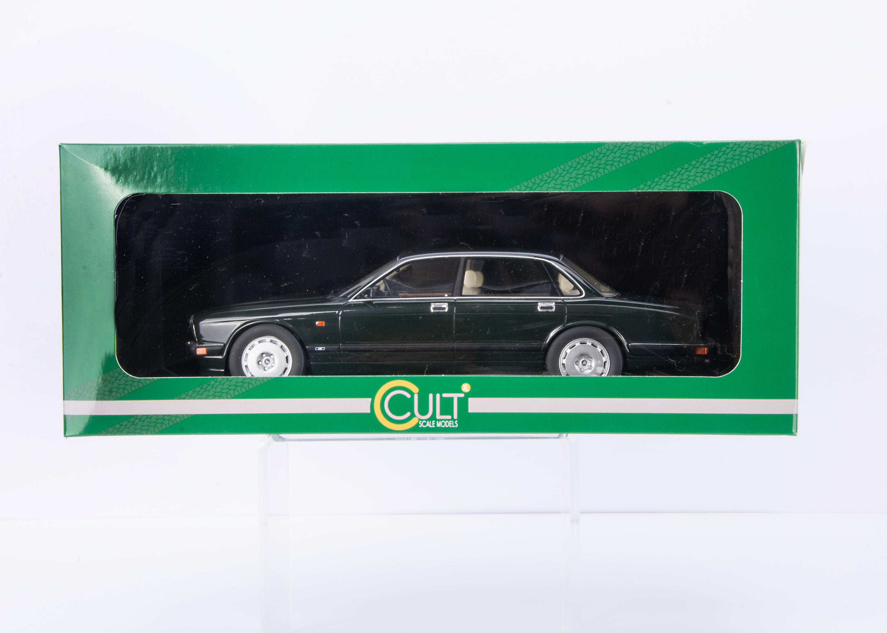 CULT 1/18 ジャガー Jaguar XJR XJ40 49923-0.jpg?v=63860455745060