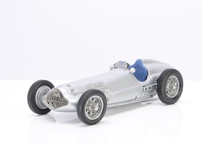 Lot 196 - A CMC 1:18 Scale Mercedes-Benz W154 1938 French GP Winner