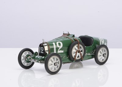 Lot 239 - A CMC 1:18 Scale Bugatti Typ 35 GP Nation Colour Project Great Britain