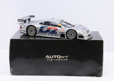 Lot 336 - AutoArt 1:12 Scale Mercedes-Benz CLK GTR FIA GT 1997 Champion