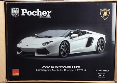 Lot 362 - A Pocher Hornby 1:8 Scale Model Kit - Lamborghini Aventador LP 700-4 Roadster (Bianco Canopus)